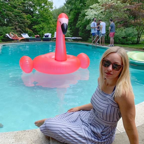 Meet your Posher, Amy - Picture 1 of 1